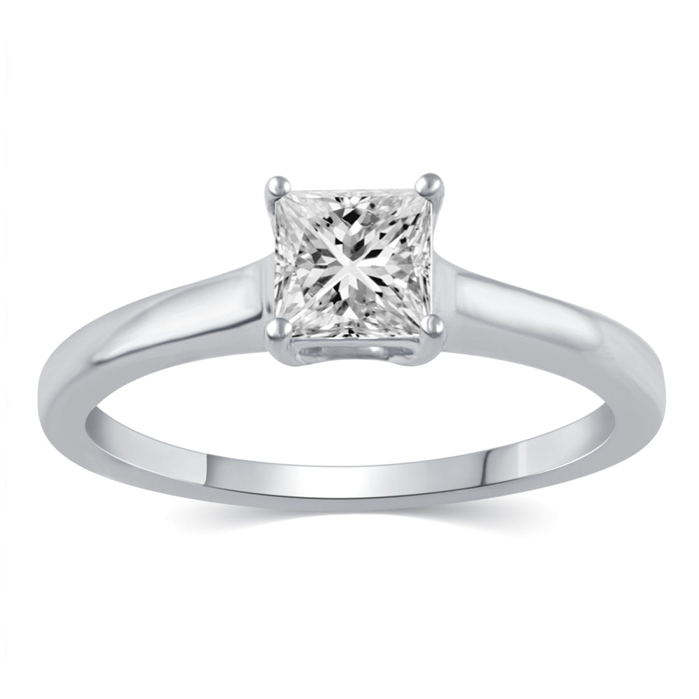 Princess Cut Solitaire Ring in 925 Sterling Silver