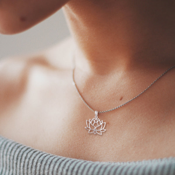 Open Lotus Flower Charm Necklace Pendant sterlingsilver925 jewelry primeandpure