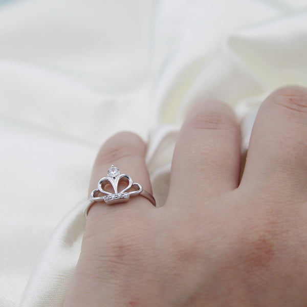 Crown of Beauty Tiara Ring in 925 Sterling Silver