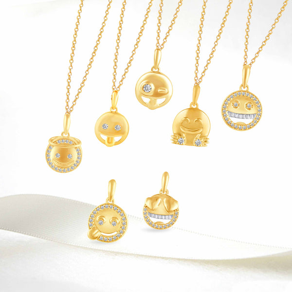 1/10 Cttw CZ EMOJI Smiling Face Pendant Necklace set in 925 Sterling Silver Yellow Gold